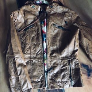 Women’s Tan Leather Bomber Jacket